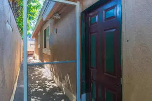 20342 Hartland St, Canoga Park, CA 91306 - Photo 30