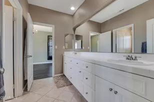 1893 Clarkia St, Simi Valley, CA 93065 - Photo 48