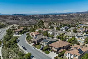 1893 Clarkia St, Simi Valley, CA 93065 - Photo 80