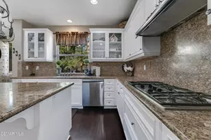 1893 Clarkia St, Simi Valley, CA 93065 - Photo 34