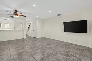 9906 Owensmouth Ave, Chatsworth, CA 91311 - Photo 8