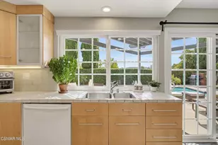 6512 Pinion St, Oak Park, CA 91377 - Photo 10