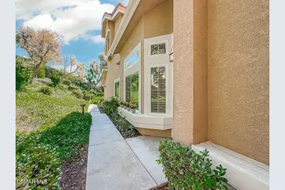 4945 Santo Drive, Oak Park, CA 91377 - Photo 4