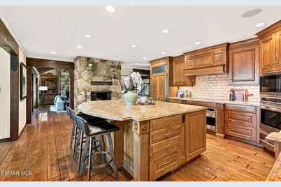 2400 W Potrero Road, Thousand Oaks, CA 91361 - Photo 16