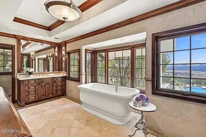 2400 W Potrero Road, Thousand Oaks, CA 91361 - Photo 24