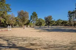 1894 Rambling Rd, Simi Valley, CA 93065 - Photo 64