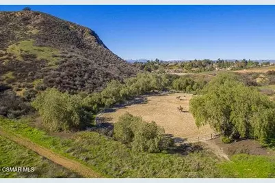1894 Rambling Road, Simi Valley, CA 93065 - Photo 68