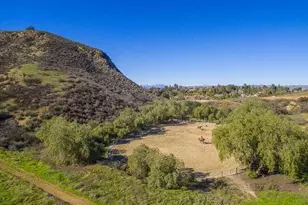 1894 Rambling Rd, Simi Valley, CA 93065 - Photo 68