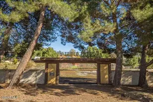 1894 Rambling Rd, Simi Valley, CA 93065 - Photo 62