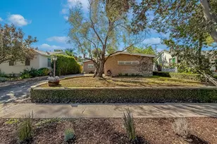 21222 Martinez St, Woodland Hills, CA 91364 - Photo 6
