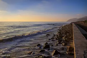 11964 Whalers Ln, Malibu, CA 90265 - Photo 54