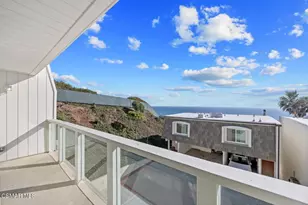 11964 Whalers Ln, Malibu, CA 90265 - Photo 16