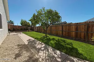 2676 Castillo Cir, Thousand Oaks, CA 91360 - Photo 40