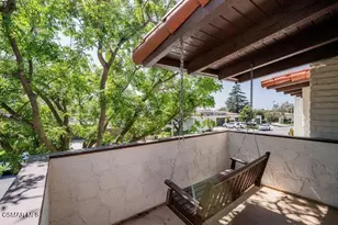 784 N Woodlawn Dr, Thousand Oaks, CA 91360 - Photo 8