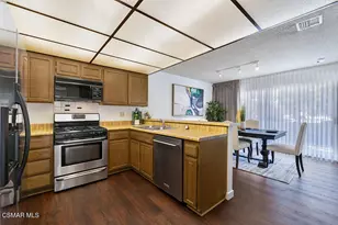 2113 Portola Ln, Westlake Village, CA 91361 - Photo 10