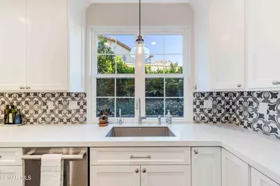 153 Via Escondido, Newbury Park, CA 91320 - Photo 16