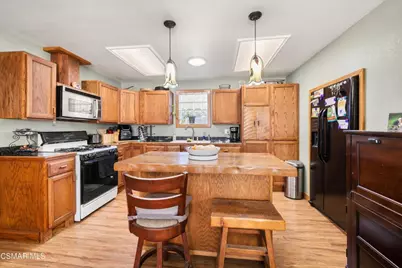 4500 Adam Road, Simi Valley, CA 93063 - Photo 38