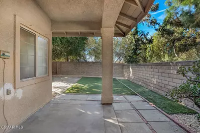 1760 Shady Brook Drive, Thousand Oaks, CA 91362 - Photo 20
