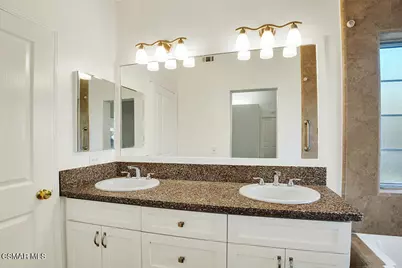 1760 Shady Brook Drive, Thousand Oaks, CA 91362 - Photo 18