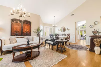 542 Timberwood Avenue, Thousand Oaks, CA 91360 - Photo 6