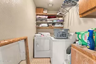 15171 Greenrock Ave, Lancaster, CA 93535 - Photo 14