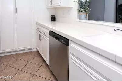 630 Kingswood Lane #A, Simi Valley, CA 93065 - Photo 14