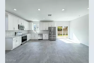30558 San Martinez Road, Newhall, CA 91384 - Photo 10