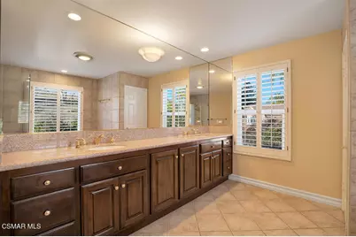 12048 Silver Crest Street, Moorpark, CA 93021 - Photo 32