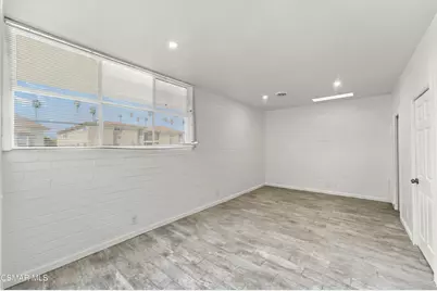 118 B Street, Oxnard, CA 93030 - Photo 8