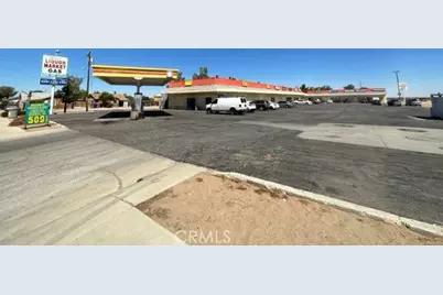 11424 Chamberlaine Way #4, Adelanto, CA 92392 - Photo 1