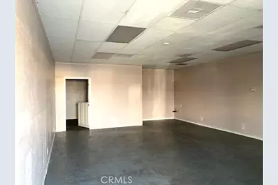 11424 Chamberlaine Way #4, Adelanto, CA 92392 - Photo 4