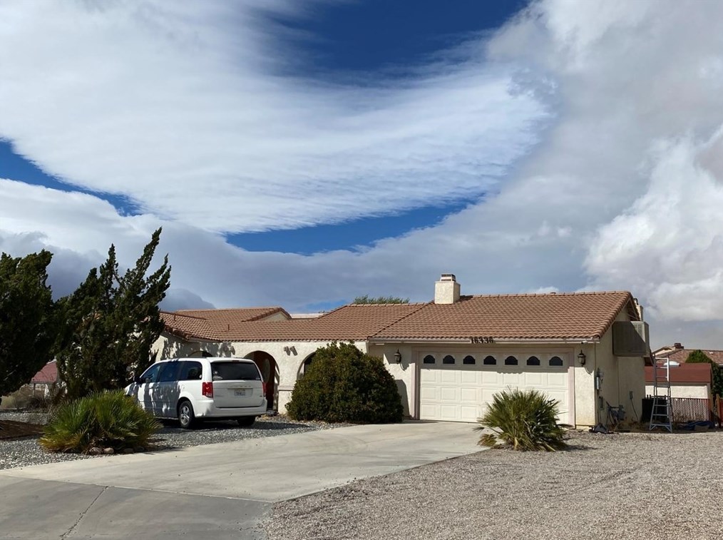 16336 Muni Ct, Apple Valley, CA 92307-1232