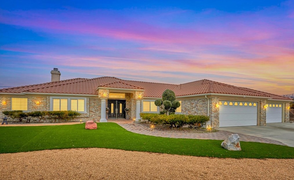 10045 Mirandy Way, Hesperia, CA 92344-0712