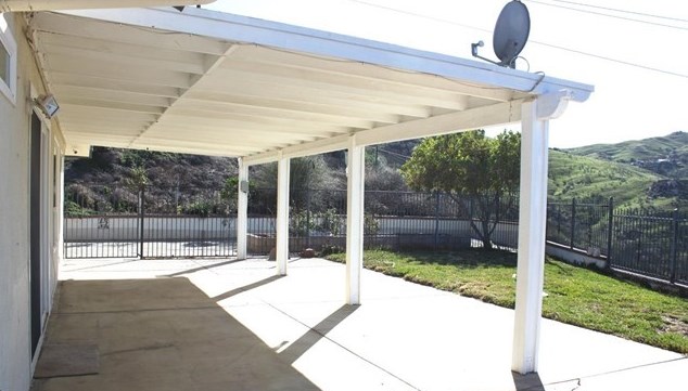 8555 Pigeon Pass Rd, Moreno Valley CA  92557-0203 exterior