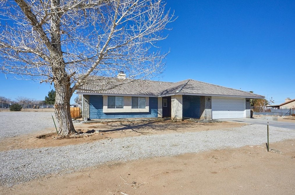 10012 Seventh Ave, Hesperia, CA 92345
