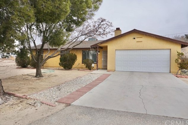 15849 Topango Rd, Victorville, CA 92394