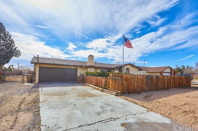 18045 Juniper St, Hesperia, CA 92345