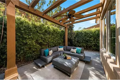 71 Brindisi, Irvine, CA 92618 - Photo 16