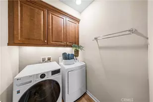 71 Brindisi, Irvine, CA 92618 - Photo 32