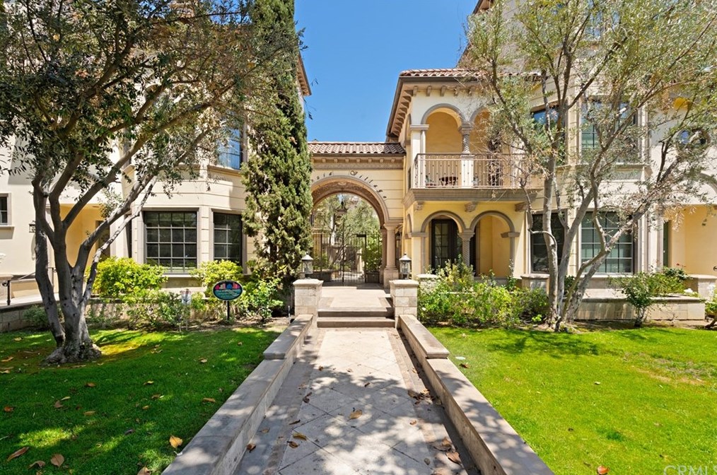 448 S Oakland Ave Unit 11, Pasadena, CA 91101