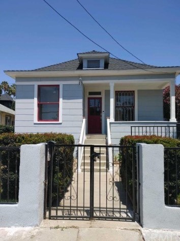 1347 Bellevue Ave, Los Angeles, CA 90026-5140