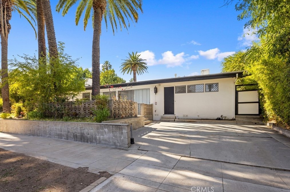 615 S Pasadena Ave, Pasadena, CA 91103