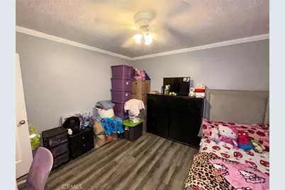 3816 Liberty Boulevard, South Gate, CA 90280 - Photo 10