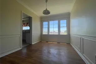 2018 W 39th St, Los Angeles, CA 90008 - Photo 10