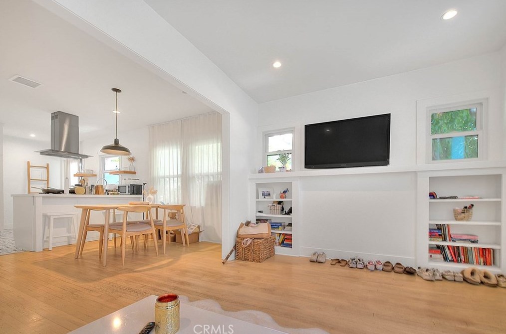 421 5 St, Alhambra CA 91801-3478 exterior