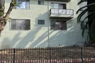 1184 N Berendo St, Los Angeles, CA 90029 - Photo 2