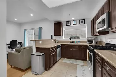 14031 Astoria Street #102, Sylmar, CA 91342 - Photo 16