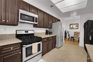 14031 Astoria St, Sylmar, CA 91342 - Photo 18