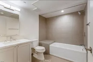 137 S Wilson Ave, Pasadena, CA 91106 - Photo 12
