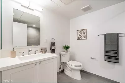 137 S Wilson Avenue #107, Pasadena, CA 91106 - Photo 6